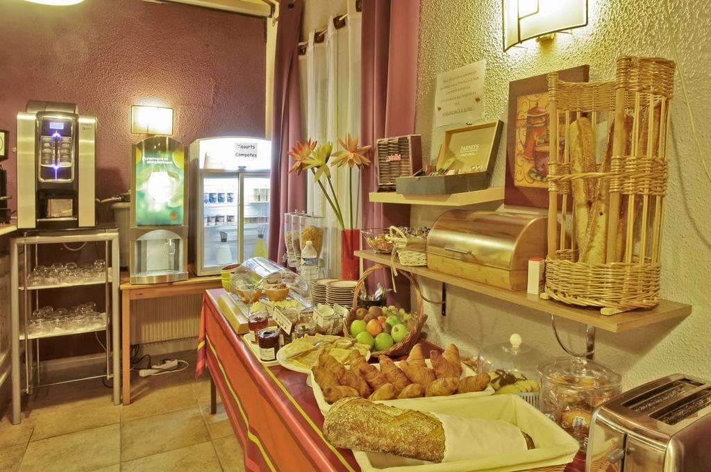 Contact Hotel O'Nice Saintes Bagian luar foto