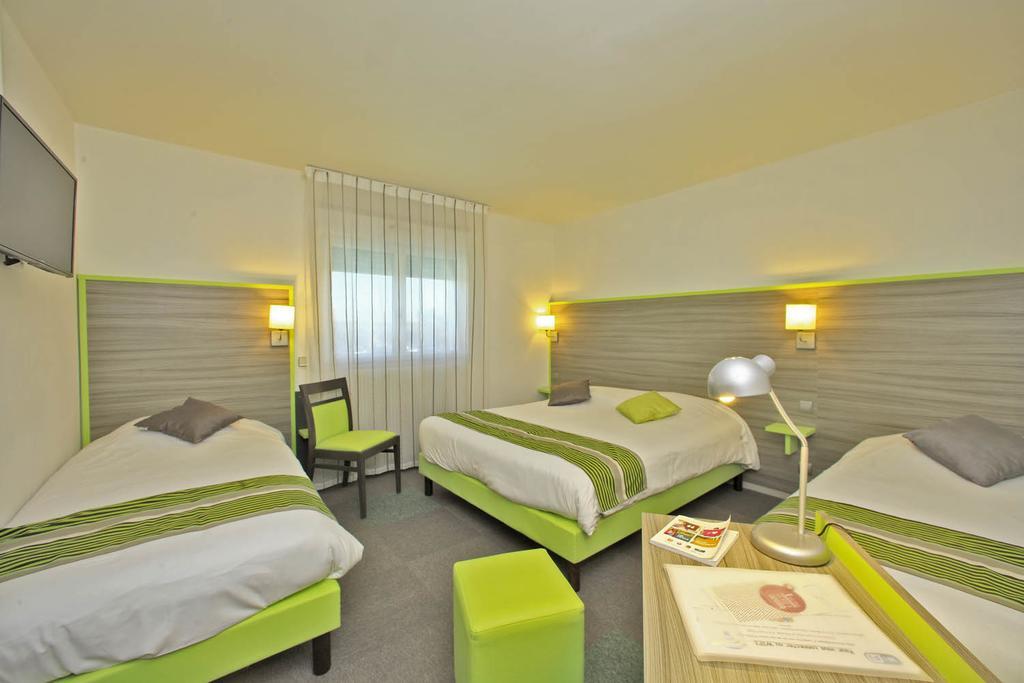 Contact Hotel O'Nice Saintes Bagian luar foto