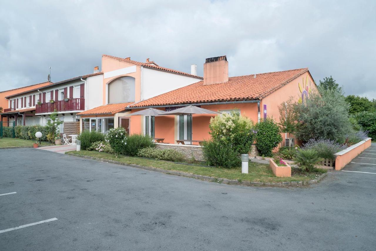 Contact Hotel O'Nice Saintes Bagian luar foto